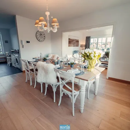 Villa Promenade - Luxuriously Apartment For 8 People Lägenhet Nieuwpoort
