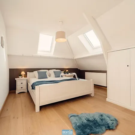 Lägenhet Villa Promenade - Luxuriously Apartment For 8 People Nieuwpoort