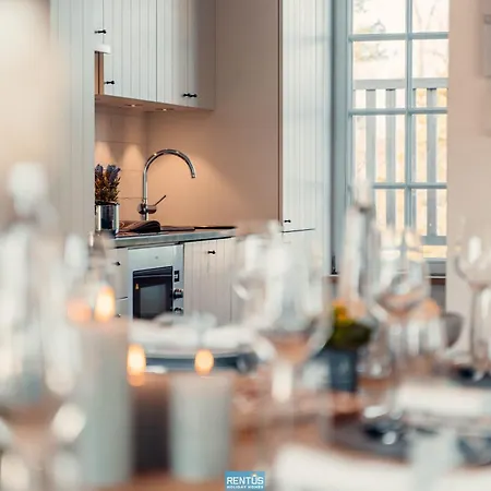Villa Promenade - Luxuriously Apartment For 8 People *